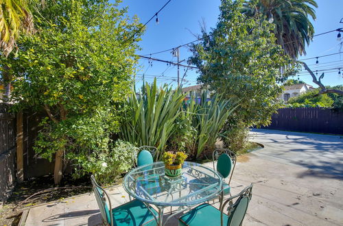 Photo 2 - Artsy Long Beach Home w/ Patio: 2 Mi to Downtown