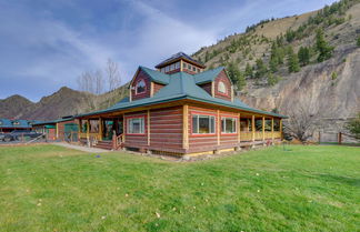 Photo 1 - Salmon Vacation Rental w/ Mountain Views