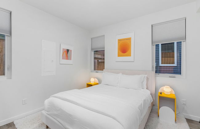 Cozy Oasis in the heart of Capitol Hill - Photo 9