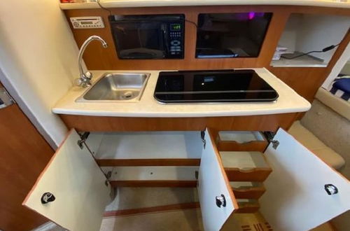 Photo 22 - Stunning 2-bed Boat in Dreverna