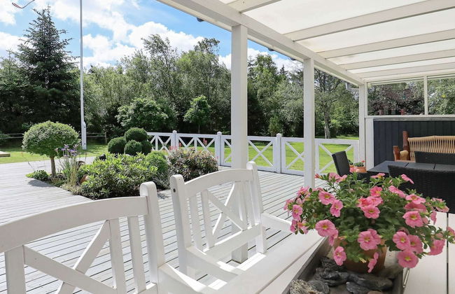 Elegant Holiday Home in Jerup near Sea - Photo 31