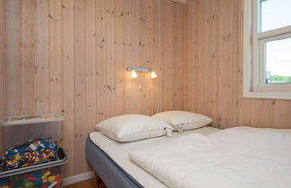 Foto 2 - 6 Person Holiday Home in Sjolund