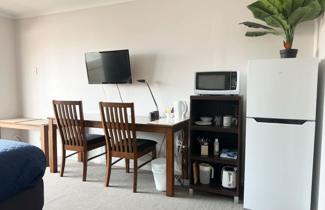 Port Vincent Motel & Apartments - Photo 12