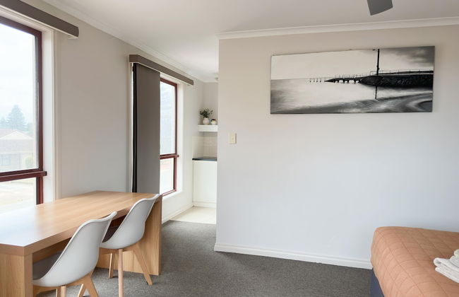 Port Vincent Motel & Apartments - Photo 13