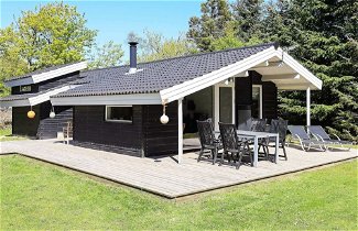 Foto 1 - 4 Person Holiday Home in Lokken