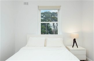 Photo 2 - Central Bondi Apartment New H321