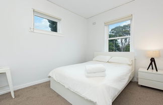 Photo 3 - Central Bondi Apartment New H321