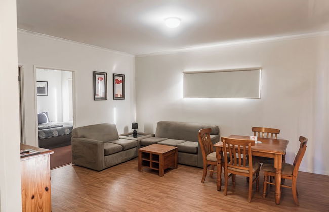 Sundowner Cabin and Tourist Park - Foto 29