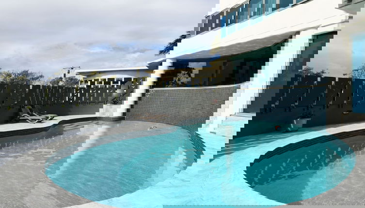 Photo 1 - Beachfront Towers
