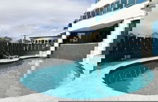 Foto 1 - Beachfront Towers