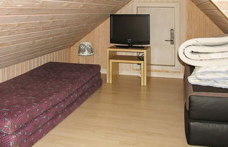 Foto 2 - 12 Person Holiday Home in Vaeggerlose