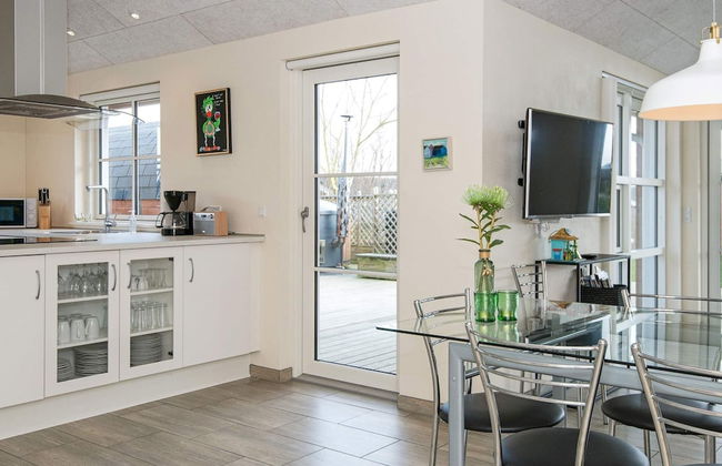 6 Person Holiday Home in Hejls - Foto 10