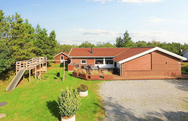 10 Person Holiday Home in Blavand - Foto 35