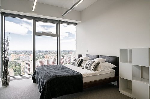 Photo 4 - RentPlanet – Apartamenty Sky Tower