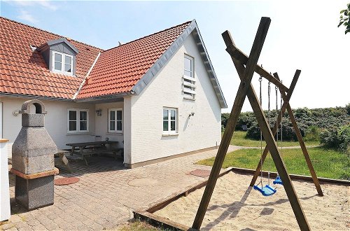 Foto 34 - 10 Person Holiday Home in Blavand