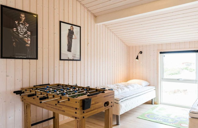 6 Person Holiday Home in Henne - Foto 9