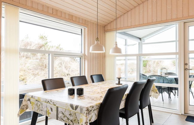 6 Person Holiday Home in Henne - Foto 8