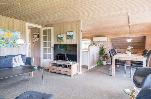 Photo 9 - 6 Person Holiday Home in Hemmet