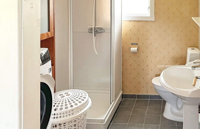 8 Person Holiday Home in Barmen - Foto 18