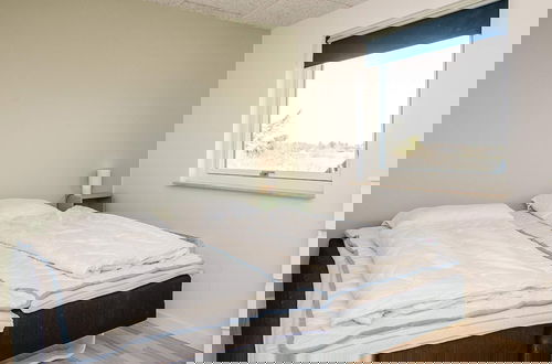 Photo 33 - 10 Person Holiday Home in Blavand