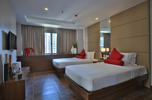 Foto 13 - Valero Grand Suites by Swiss-Belhotel Makati