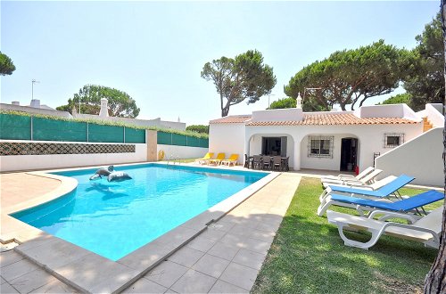 Foto 13 - Traditional Private Pool, Walking Distance to Centre, Golf Facing