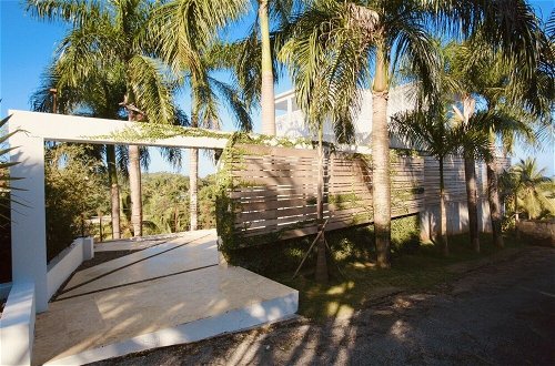 Foto 38 - Modern 7 Bedrooms Villa on Private Beach Access