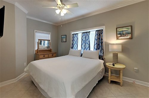 Foto 4 - The Enclave by Southern Vacation Rentals