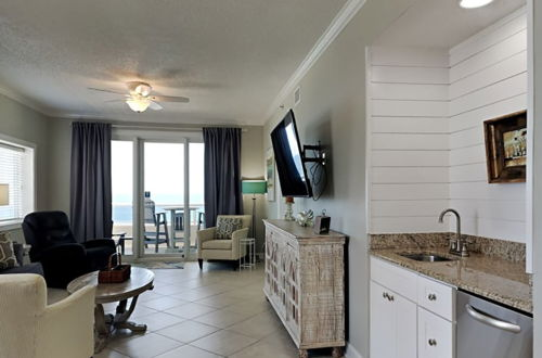 Foto 37 - The Enclave by Southern Vacation Rentals