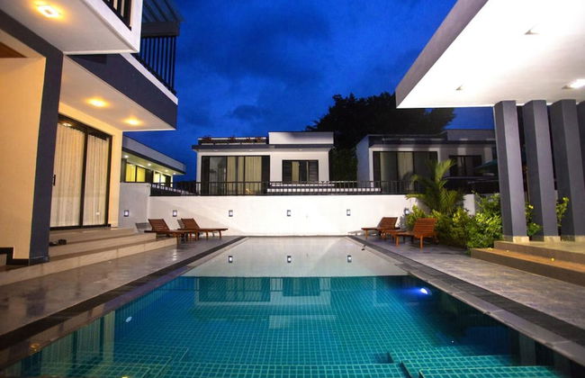 Royal Mansions Grand Luxury Villas - Photo 17