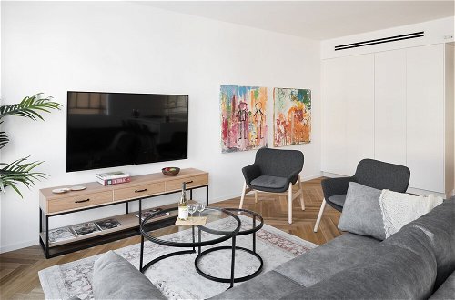 Photo 11 - A Modern and Homely 2BD Apartment in TLV