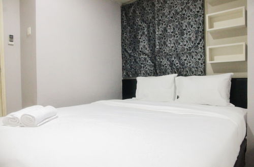 Photo 5 - Simply Minimalist 2BR Apartment at Green Palace Kalibata