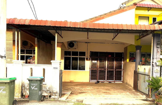OYO Home 90492 Sena Homestay - Foto 1
