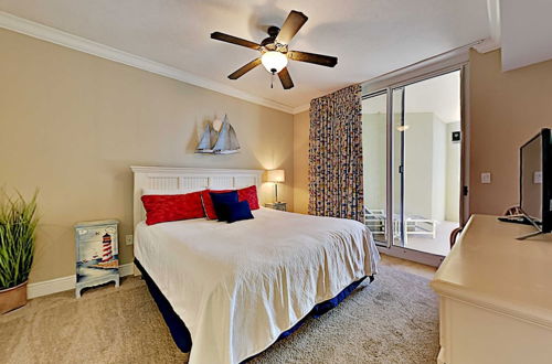 Photo 7 - Azure by Southern Vacation Rentals