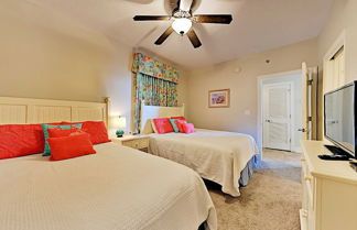 Foto 2 - Azure by Southern Vacation Rentals