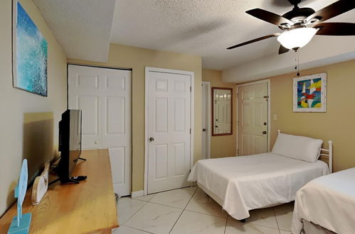 Photo 21 - Emerald Isle by Southern Vacation Rentals