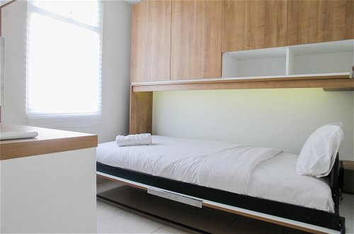 Foto 13 - 2BR with Sofa Bed at Springlake Summarecon Apartment