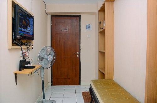 Photo 11 - Cozy Living with Modern Design 1BR Kebagusan City Apartment