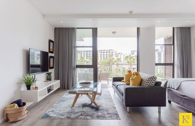 204 Juliette A, Waterfront Marina Residential - Foto 1