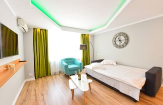 Photo 2 - Twin 1 Apartment - Cismigiu Gardens