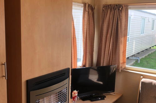 Foto 27 - Adorable 2 Bedroom Caravan in Clacton-on-sea