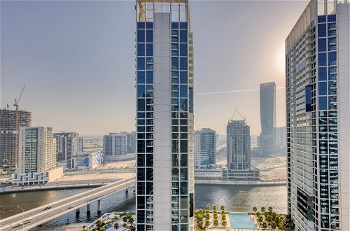 Foto 4 - Stylish Studio w Dubai Canal Vw in Business Bay