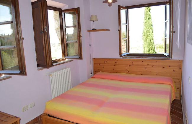 House With Private Garden in the Crete Senesi - Foto 3