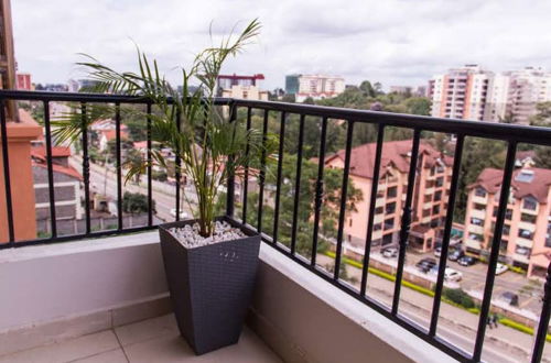 Photo 20 - Huku Qwetu C5 City Breeze Apartment