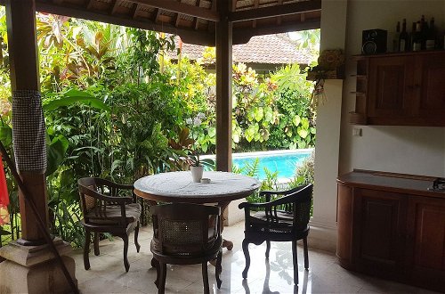 Photo 21 - Villa Kompiang Bali