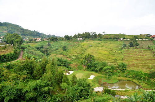 Foto 48 - Green Forest Mountain View Villa Dago Infinity Pool