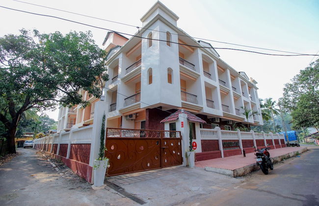 OYO 9792 Home 2BHK Poolside Siolim - Foto 24