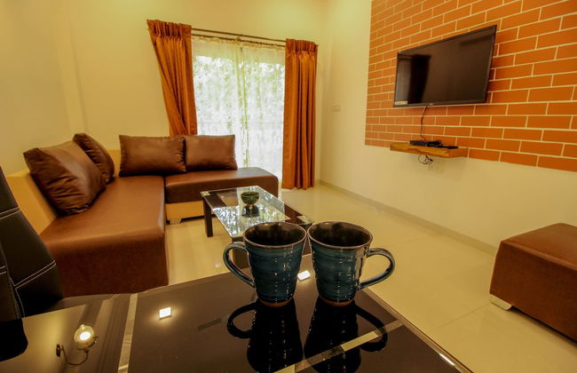 OYO 9792 Home 2BHK Poolside Siolim - Foto 18