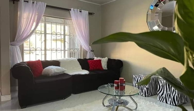 Photo 1 - Spacious and Harmonious 2 Bedroomed Apartment