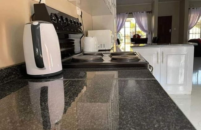 Spacious and Harmonious 2 Bedroomed Apartment - Foto 8
